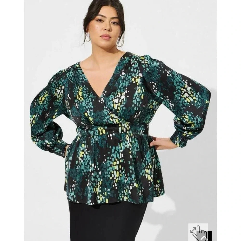 Torrid Satin Surplice Tie Cut Back Long Sleeve Summer Top Women Plus 3/3X